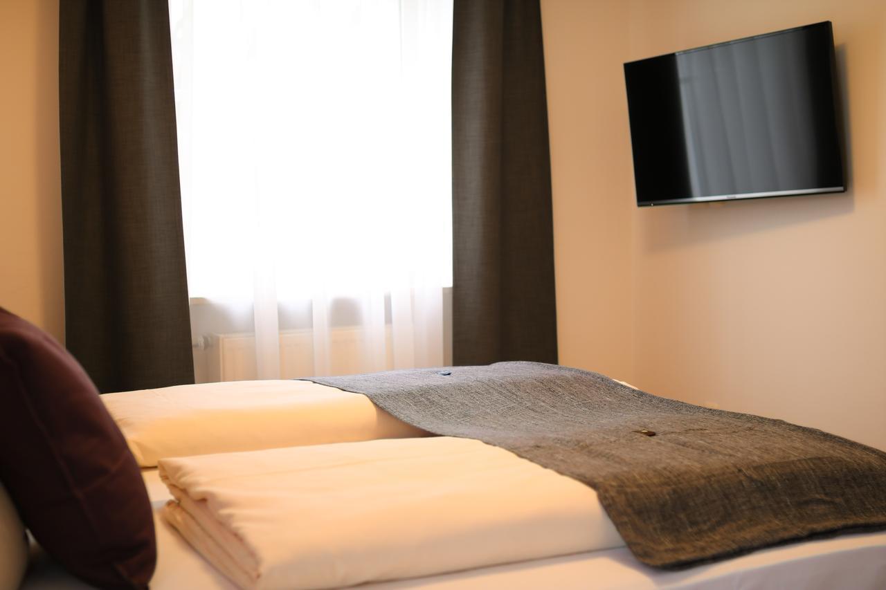 Boutique Hotel Beckenlehner Unterhaching Exterior foto