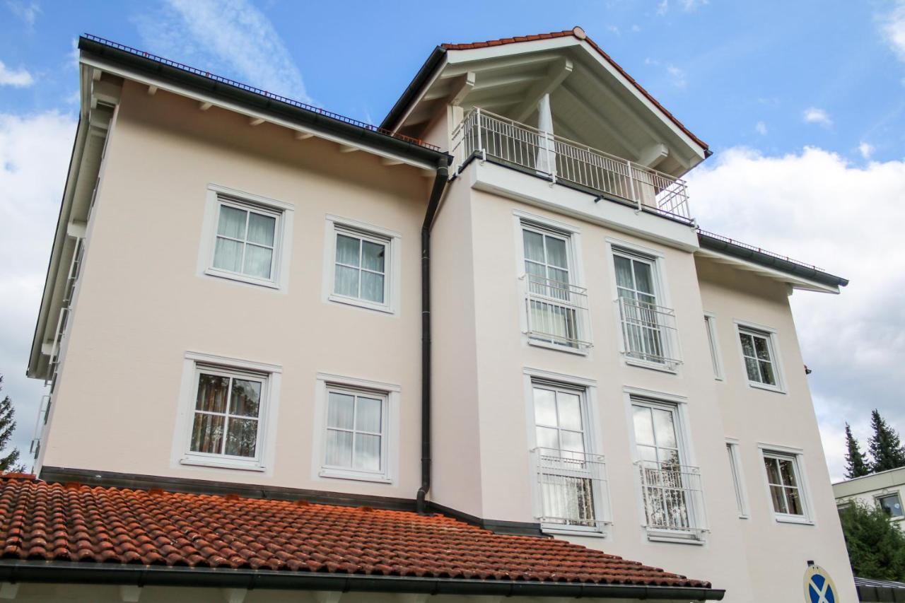 Boutique Hotel Beckenlehner Unterhaching Exterior foto